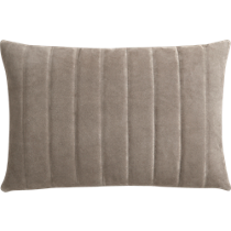 clutch natural 18"x12" pillow