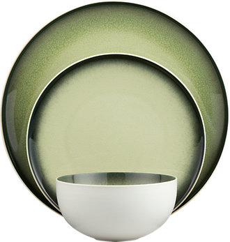 dinnerware