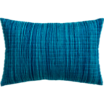 hombre 18"x12" pillow