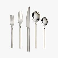 20-piece pattern 518 flatware set