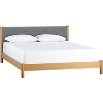 peg leg bed