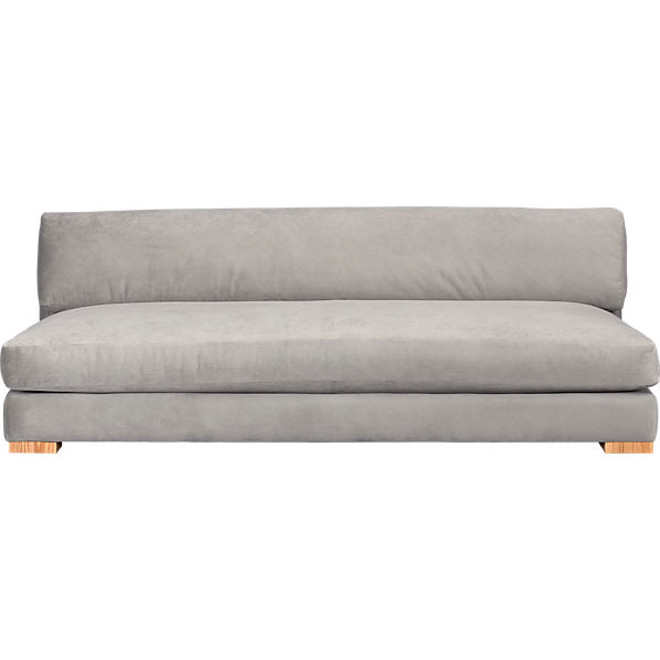 PiazzaVlvtSofaStormF11