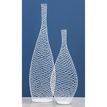 wire vases